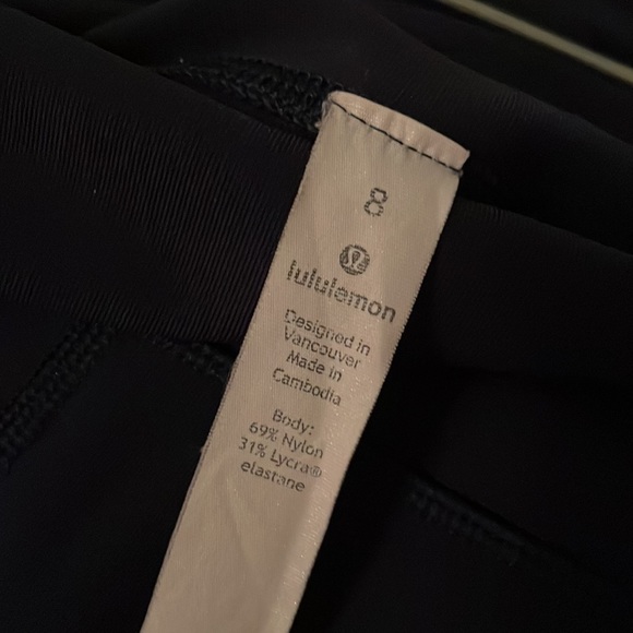Lululemon Cropped Leggings - Picture 3 of 3